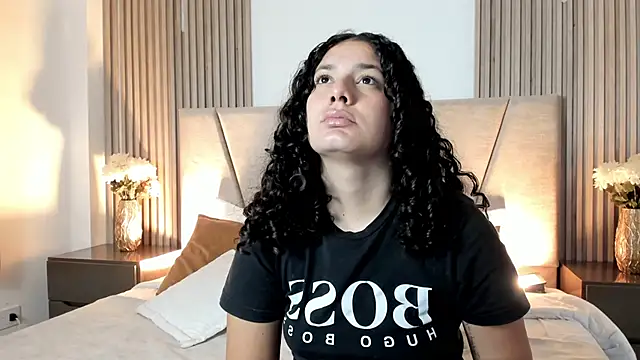 Snapshot of Rachell_Jamess chatting on 09-22-25, 03:56 Rachell Jamess online show from 09-22-25, 03:56