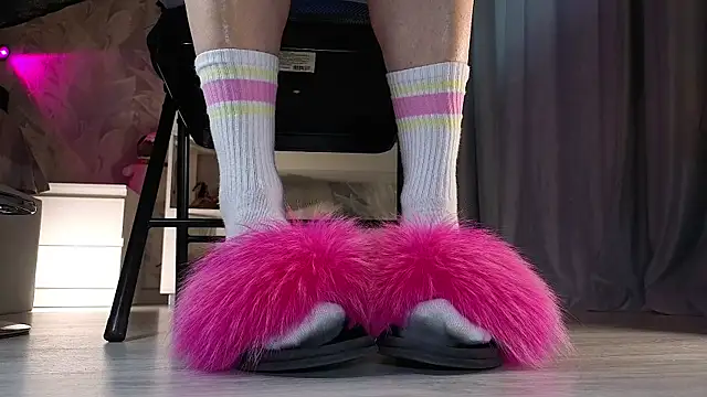 Feet Heelss online show from 02-13-26, 08:58