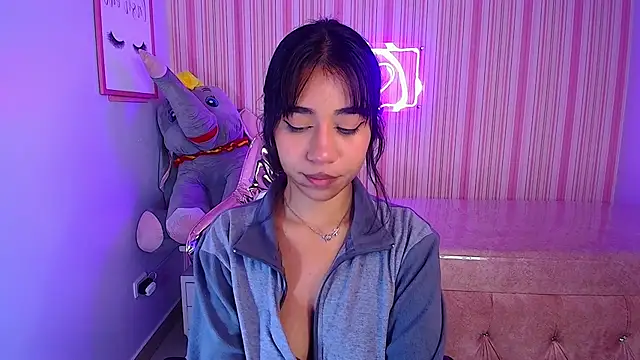 Snapshot of cristal11_ch chatting on 10-07-25, 11:00 cristal11 ch online show from 10-07-25, 11:00