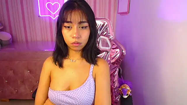 Snapshot of cristal11_ch chatting on 09-23-25, 10:06 cristal11 ch online show from 09-23-25, 10:06