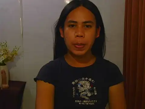 Snapshot of exoticpinay_dolly chatting on 10-28-25, 04:35 exoticpinay dolly online show from 10-28-25, 04:35