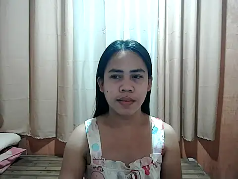 Snapshot of exoticpinay_dolly chatting on 10-11-25, 11:06 exoticpinay dolly online show from 10-11-25, 11:06