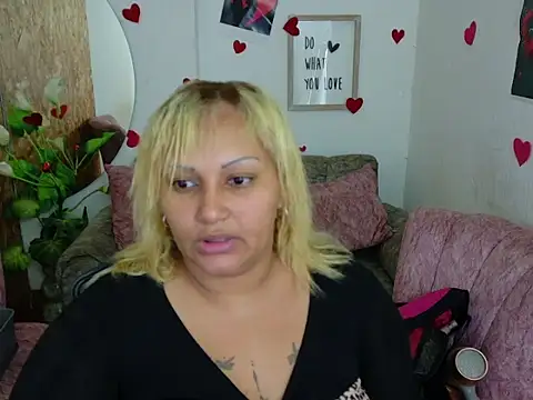 laleska montenegro online show from 01-07-26, 04:17