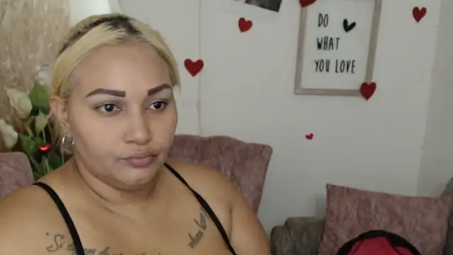 laleska montenegro online show from 11-20-25, 02:45