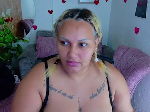 Snapshot of laleska_montenegro chatting on 02-11-26, 04:34 laleska montenegro online show from 02-11-26, 04:34