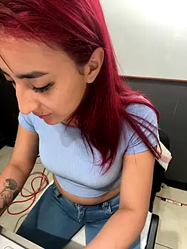 JuliethaDemon  online show from 10-01-25, 01:26