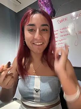 JuliethaDemon  online show from 11-05-25, 01:03