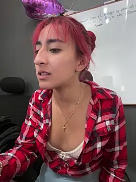 JuliethaDemon  online show from 01-17-26, 01:47