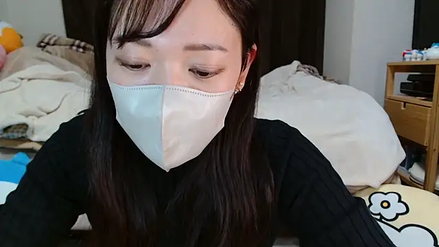 yuu-chan  online show from 12-21-25, 08:05