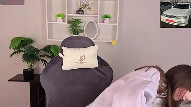 Miche1le Allenne online show from 04-06-26, 01:01