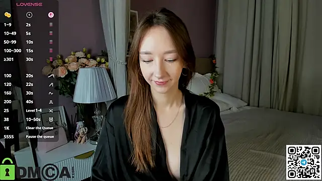 Miche1le Allenne online show from 11-16-25, 01:10