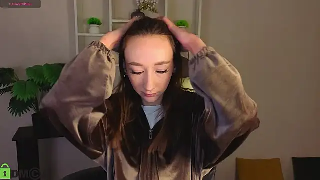 Miche1le Allenne online show from 02-24-26, 01:06