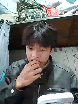 Snapshot of junjun1189 chatting on 11-23-25, 01:37 junjun1189 online show from 11-23-25, 01:37