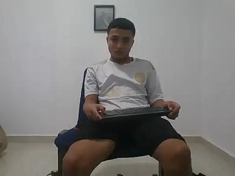 yissus 20  online show from 11-08-25, 06:00