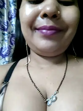 Sofia-ex online show from 05-15-26, 11:52