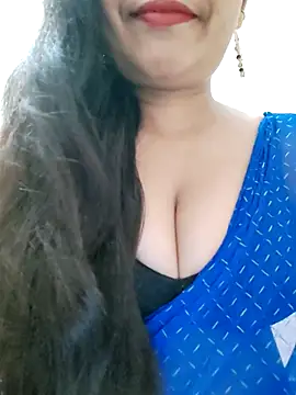 Snapshot of Sofia-ex chatting on 10-29-25, 07:40 Sofia-ex online show from 10-29-25, 07:40