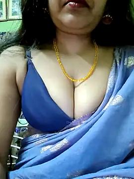 Snapshot of Sofia-ex chatting on 12-03-25, 07:41 Sofia-ex online show from 12-03-25, 07:41