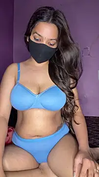 Snapshot of your-cute-baby chatting on 06-21-26, 07:19 your-cute-baby online show from 06-21-26, 07:19