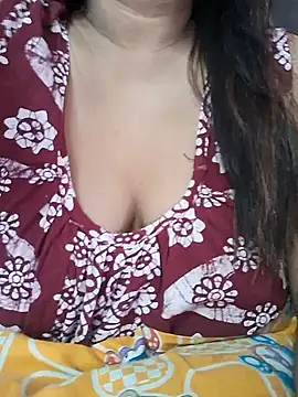 your-cute-baby online show from 11-18-25, 10:40