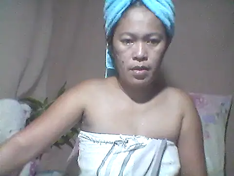 Snapshot of 66pineapple chatting on 10-15-25, 11:51 66pineapple online show from 10-15-25, 11:51