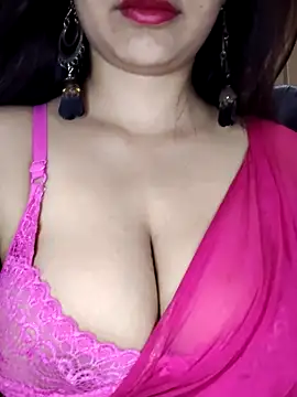 Snapshot of annanya01 chatting on 09-16-25, 02:01 annanya01 online show from 09-16-25, 02:01