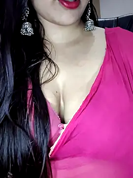 Snapshot of annanya01 chatting on 09-09-25, 05:39 annanya01 online show from 09-09-25, 05:39