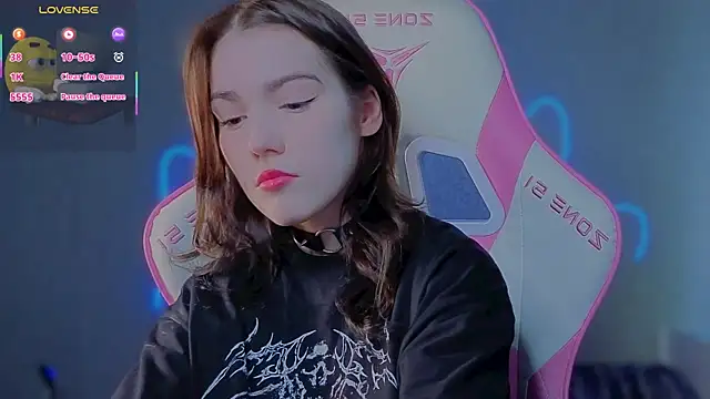 Sophie SkyAngel online show from 05-28-26, 01:28