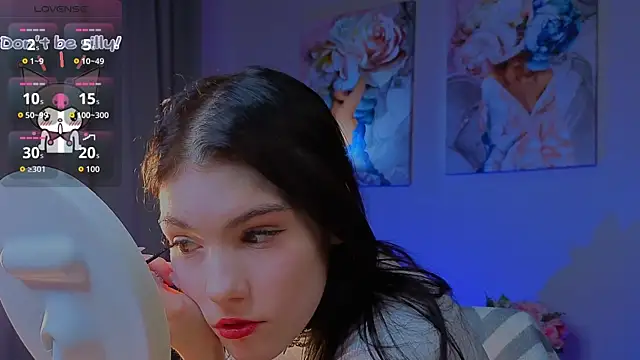 Sophie SkyAngel online show from 11-13-25, 08:57