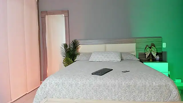 Alaiaguerra online show from 09-18-25, 07:39