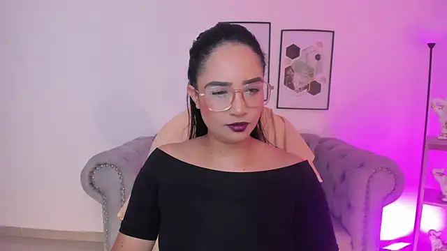 Sharon breezee online show from 11-27-25, 04:46