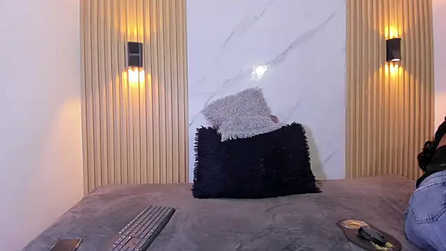 imtammy lynn  online show from 02-11-26, 11:54