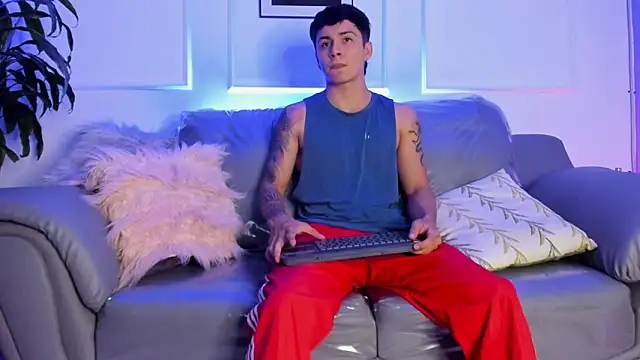 Leo santoro online show from 03-01-26, 03:01