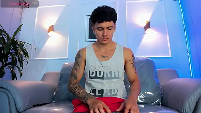 Leo santoro online show from 03-21-26, 01:59