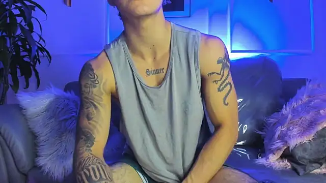 Leo santoro online show from 02-20-26, 01:35