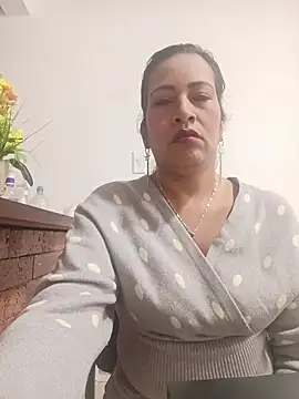 PAULA20- online show from 10-04-25, 12:28