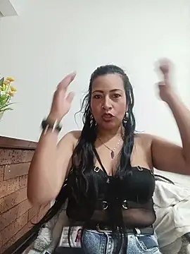 PAULA20- online show from 10-28-25, 02:16