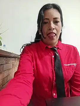 PAULA20- online show from 10-06-25, 01:01