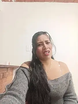 PAULA20- online show from 10-25-25, 02:17