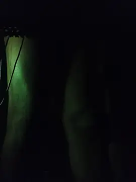 femboyslqueen online show from 12-21-25, 07:15