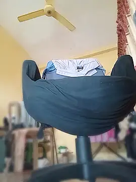 femboyslqueen online show from 02-18-26, 06:44