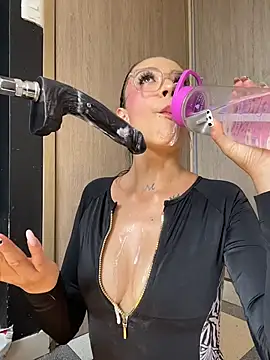 ValentinaBianchi online show from 02-13-26, 07:03