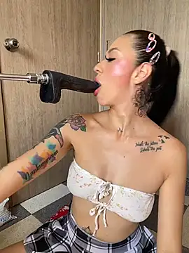 ValentinaBianchi online show from 02-25-26, 07:47