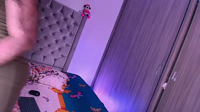 dreamsussi online show from 02-06-26, 04:58