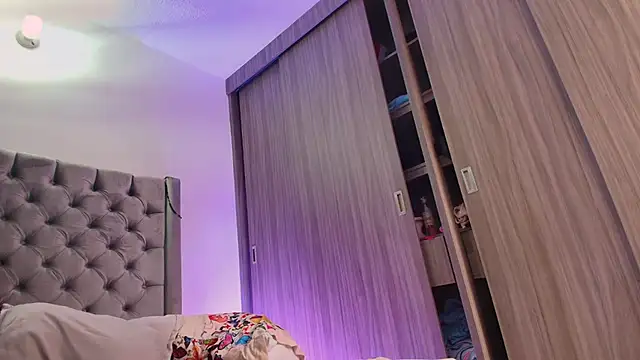 dreamsussi online show from 11-03-25, 08:01