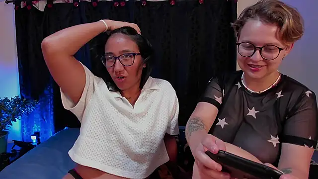 CrazyCakes  online show from 10-03-25, 05:42