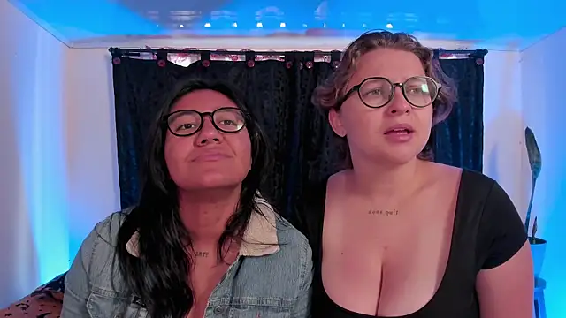 CrazyCakes  online show from 04-10-26, 04:03