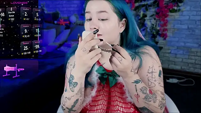 Mira Fyre online show from 12-19-25, 08:44