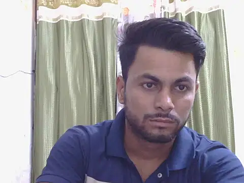 Snapshot of ursdreamperson chatting on 05-10-26, 01:09 ursdreamperson online show from 05-10-26, 01:09