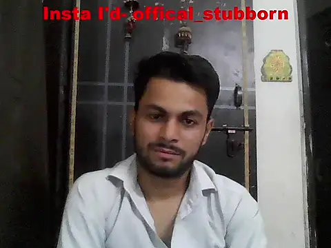 Snapshot of ursdreamperson chatting on 05-12-26, 01:02 ursdreamperson online show from 05-12-26, 01:02