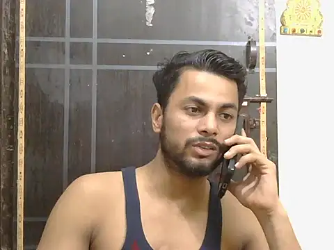 Snapshot of ursdreamperson chatting on 05-22-26, 01:20 ursdreamperson online show from 05-22-26, 01:20
